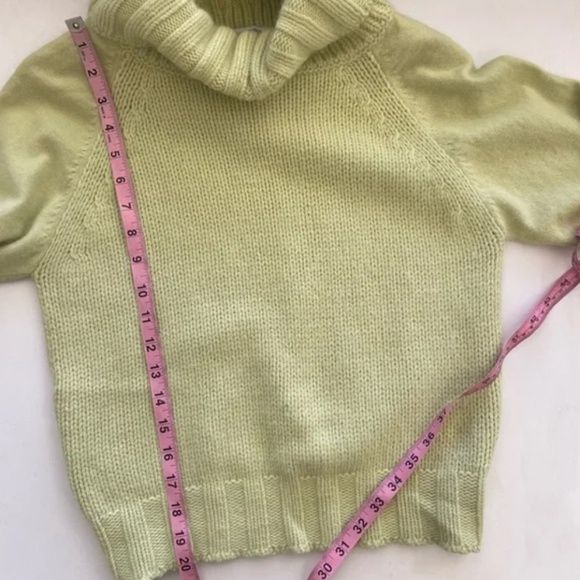Moschino || Angora Blend Turtleneck Knit Sweater Light Green US 10 - Picture 7 of 9
